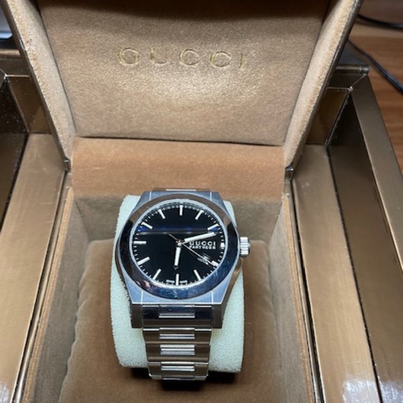 Gucci Pantheon Men's Watch - Picture 4 of 6